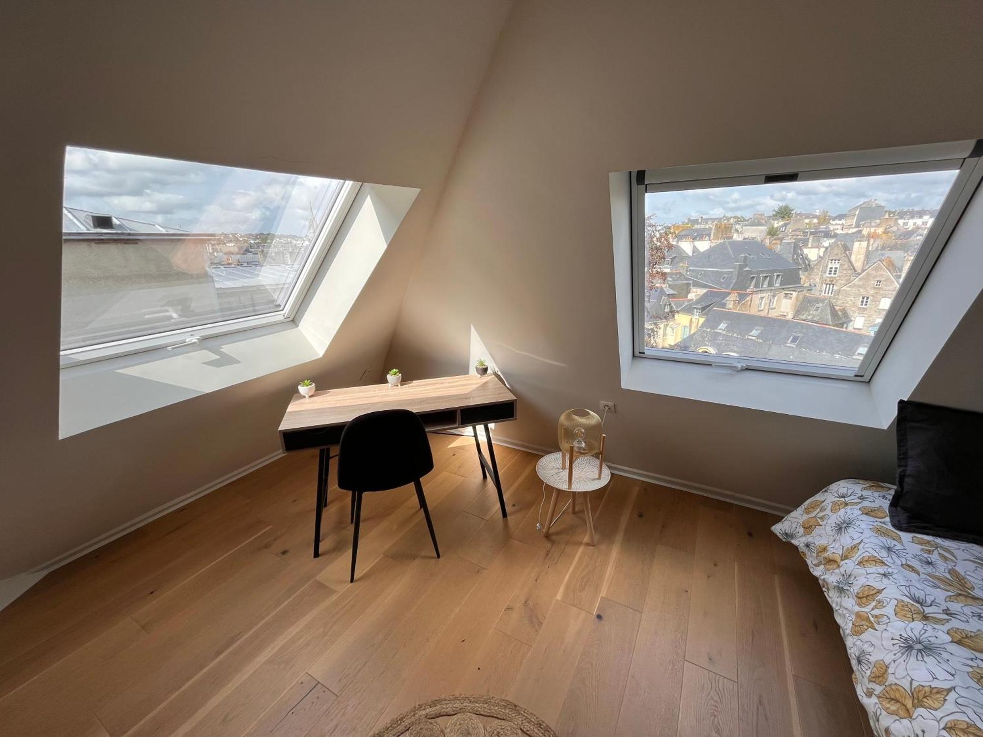Le Nid Des Quais - Vue Panoramique Au Coeur De La Ville - Wifi - Entree Autonome แก็งแปร์ ภายนอก รูปภาพ